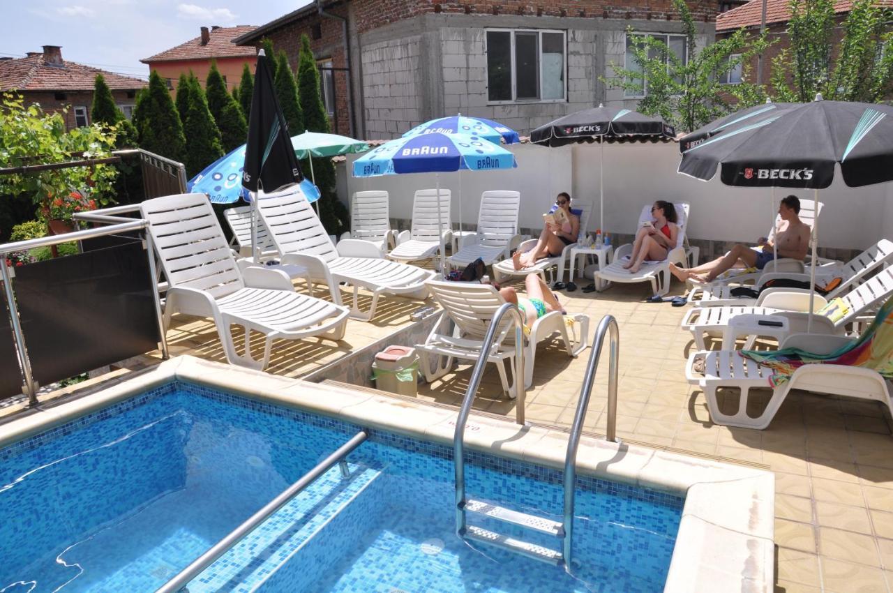 Family Hotel Dalia Velingrad Extérieur photo