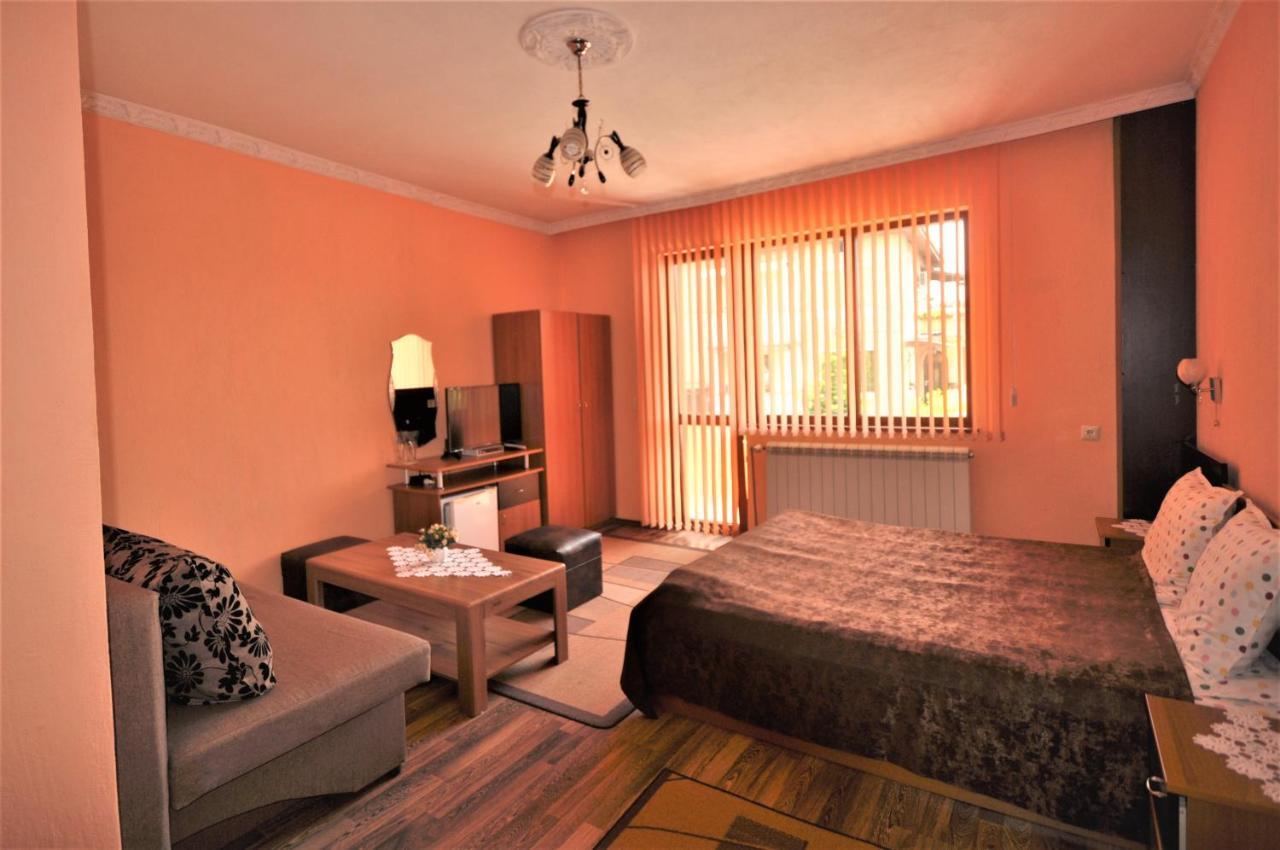Family Hotel Dalia Velingrad Extérieur photo