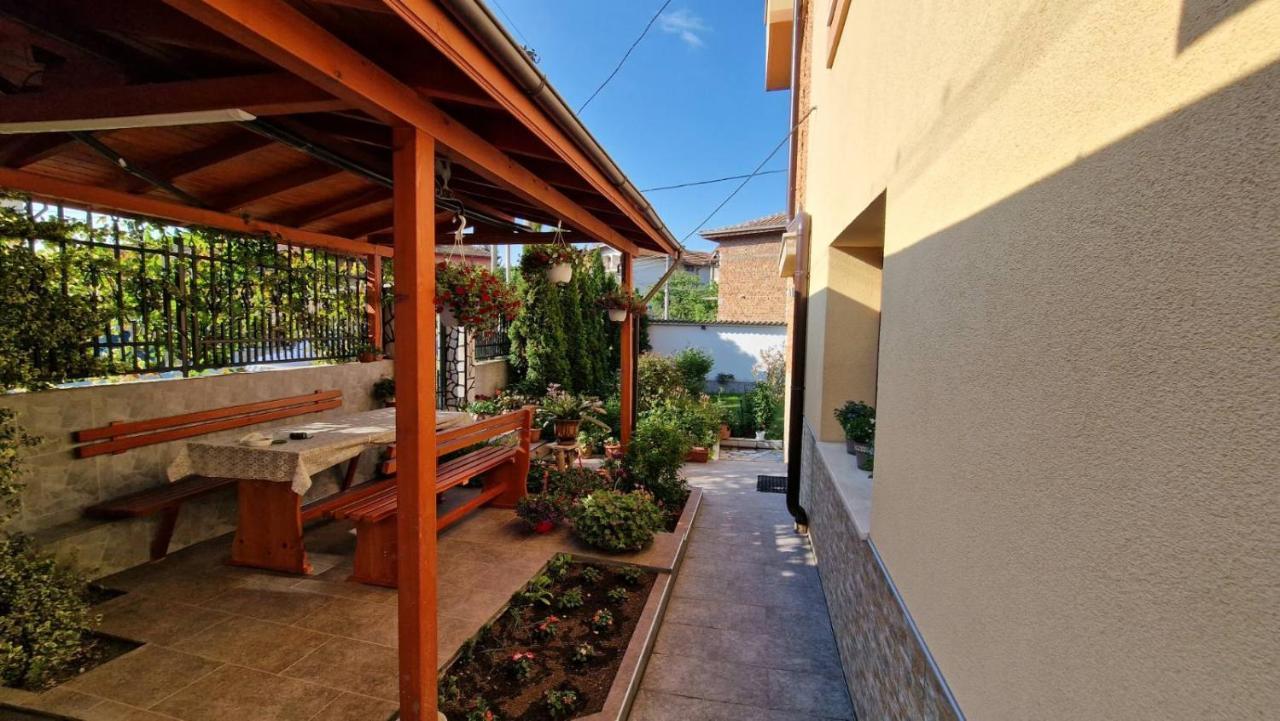Family Hotel Dalia Velingrad Extérieur photo