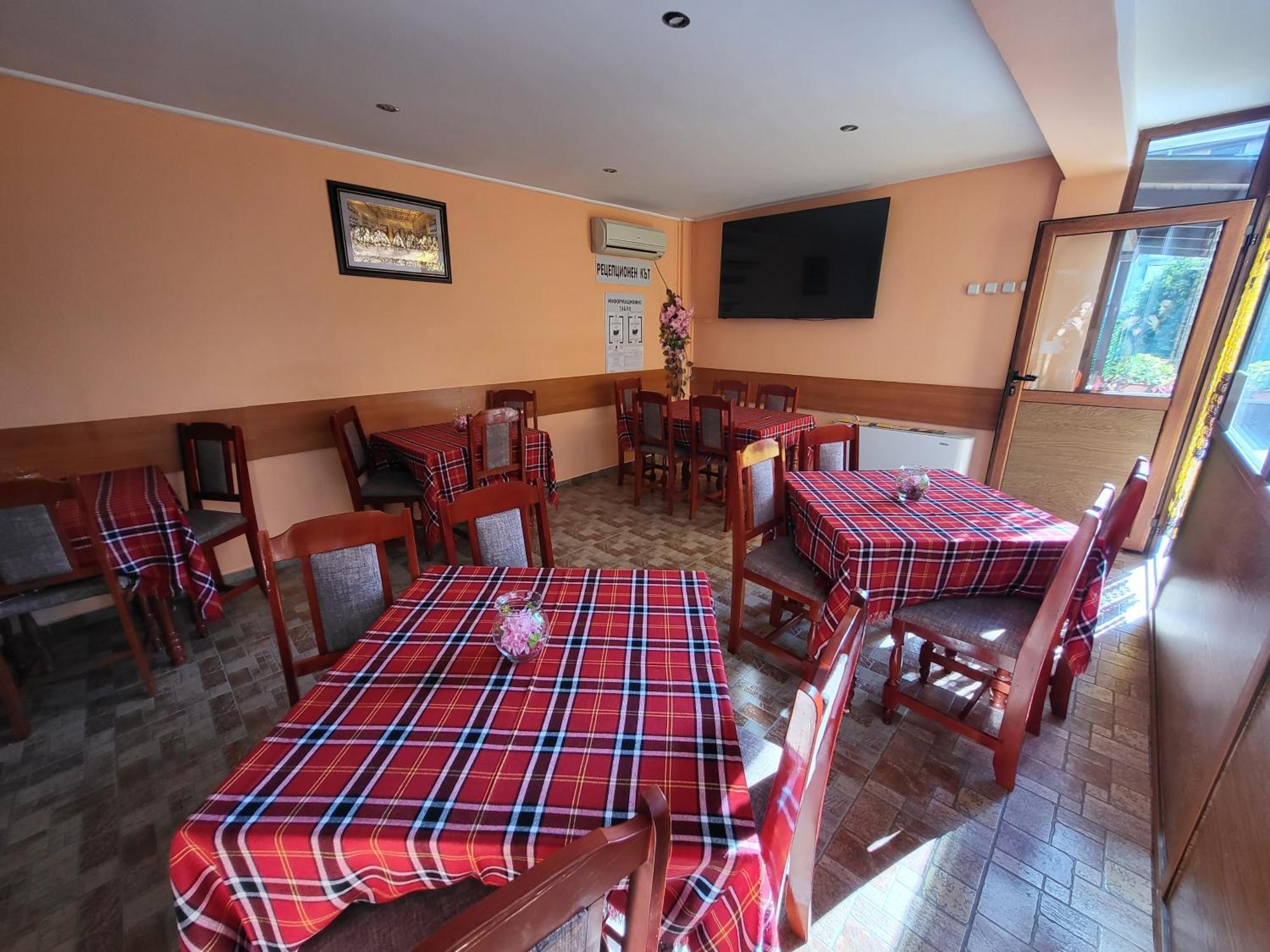 Family Hotel Dalia Velingrad Extérieur photo