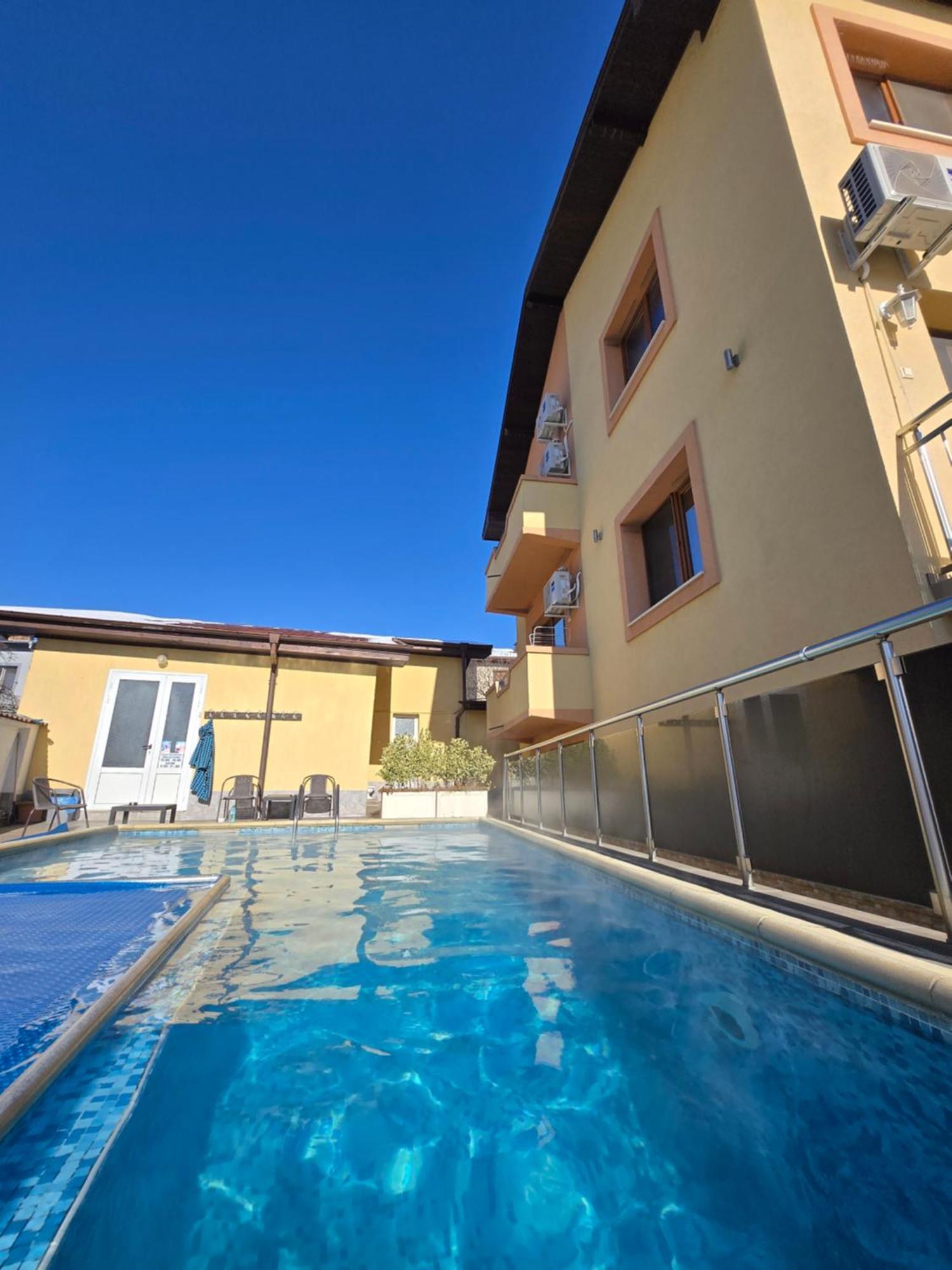 Family Hotel Dalia Velingrad Extérieur photo