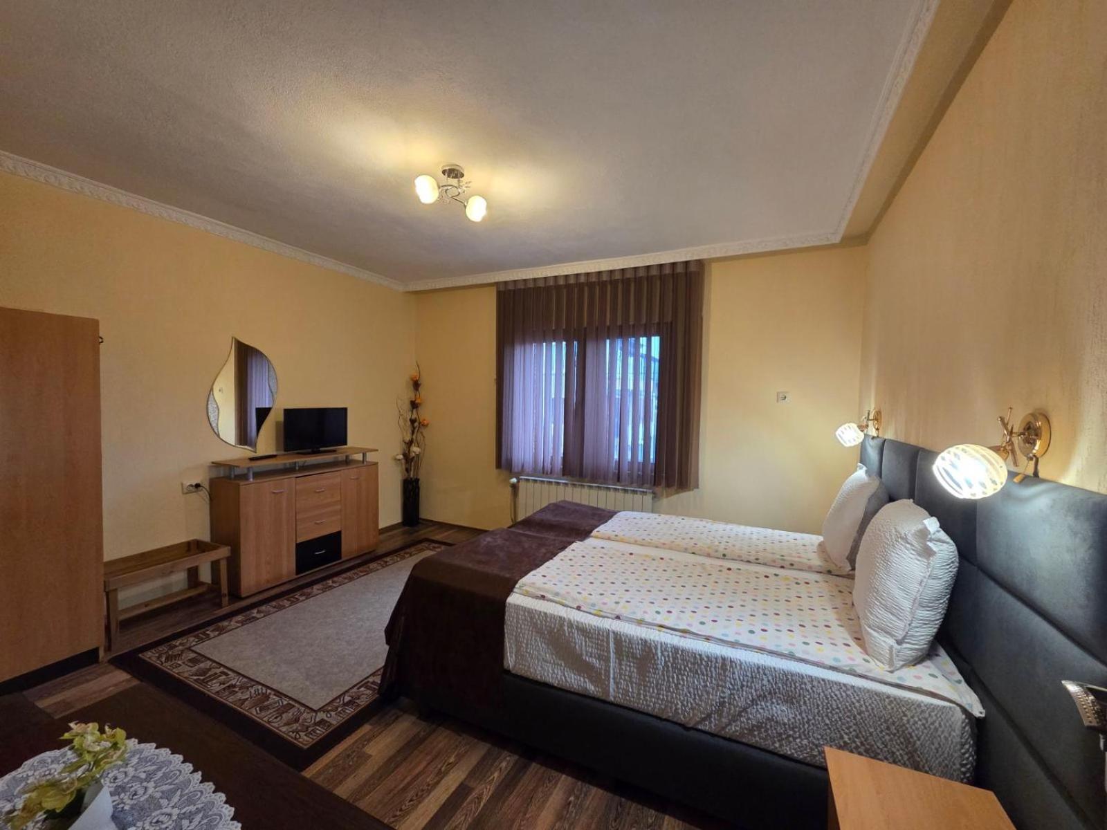 Family Hotel Dalia Velingrad Extérieur photo