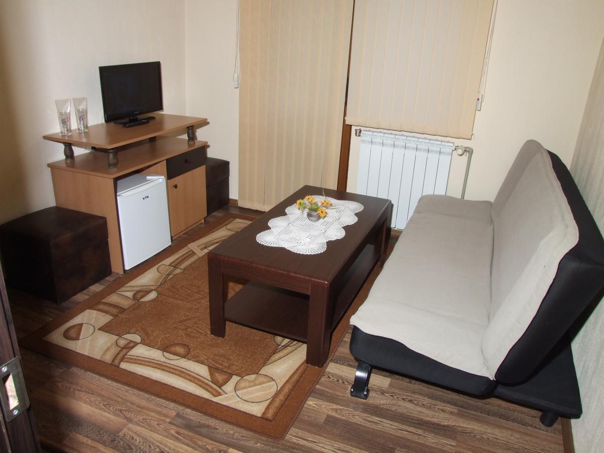 Family Hotel Dalia Velingrad Extérieur photo