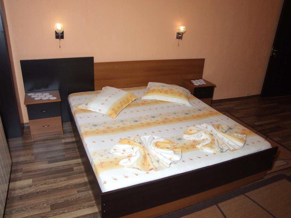 Family Hotel Dalia Velingrad Extérieur photo